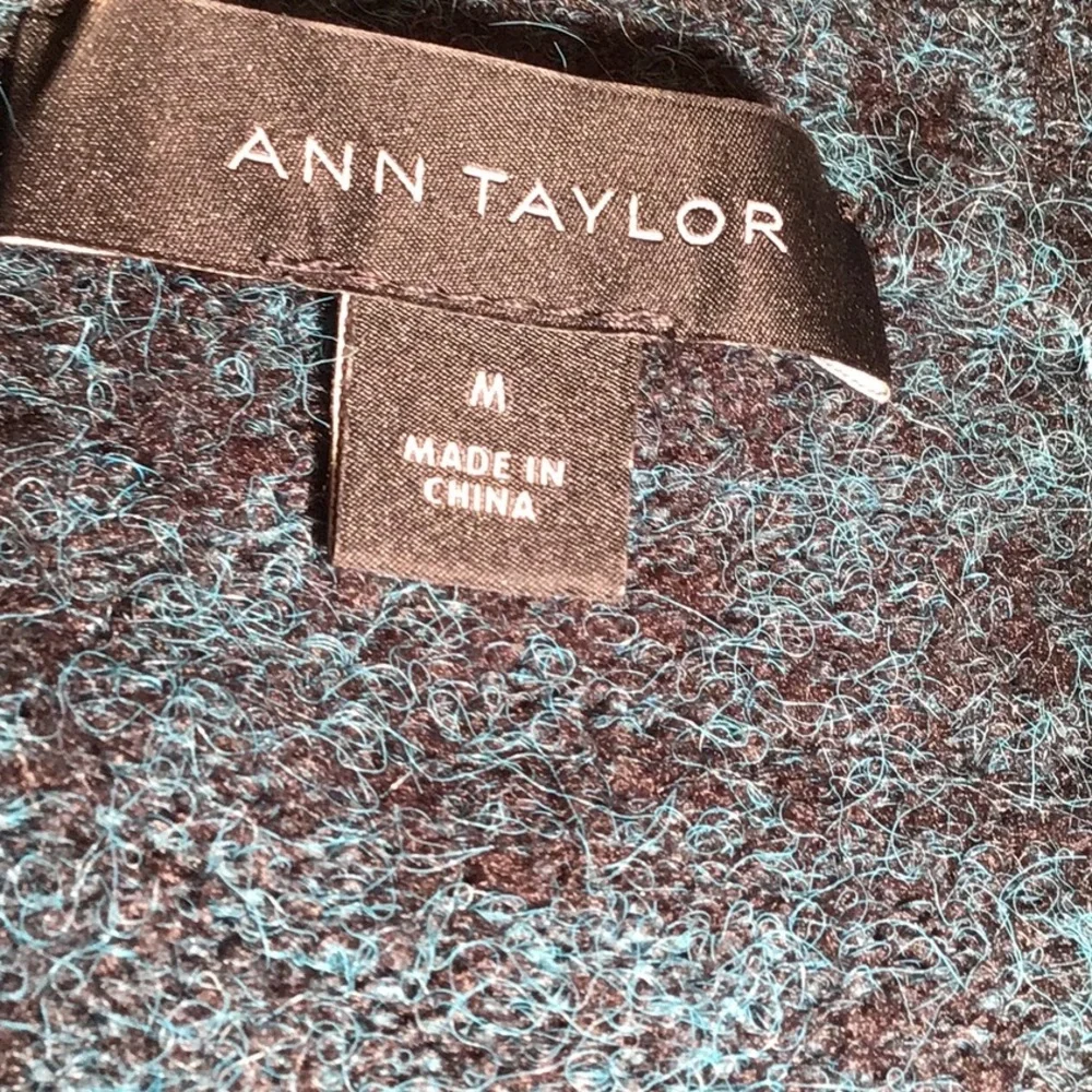 Ann Taylor green/black long sweater cardigan size medium - Picture 7 of 12